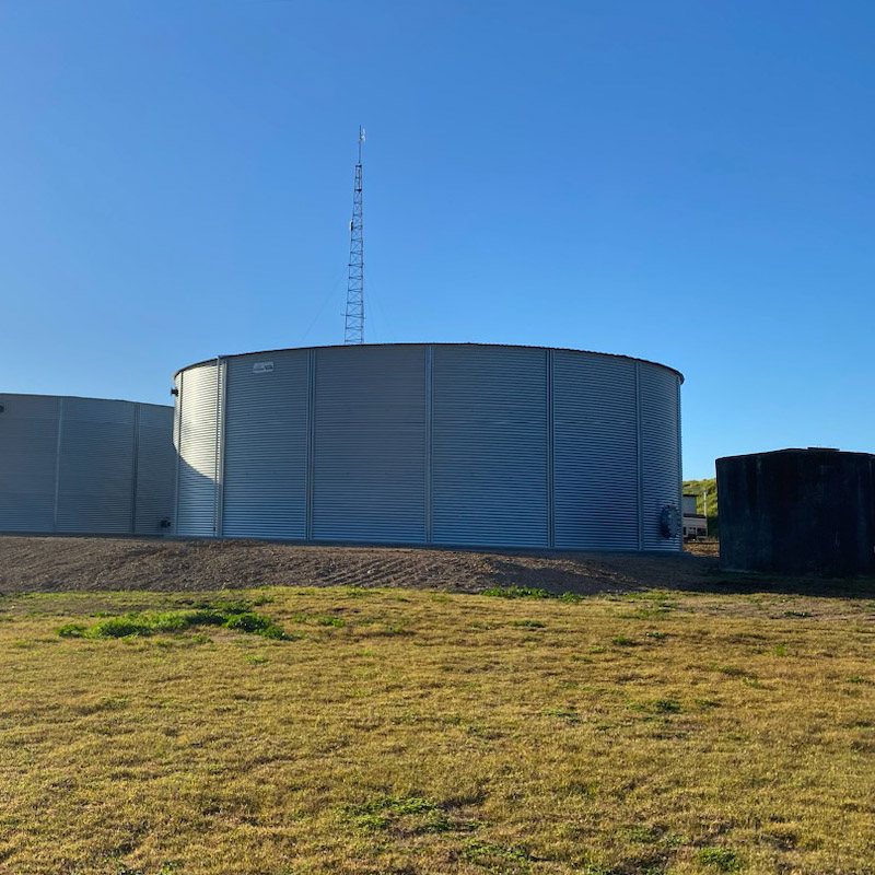 Rhino Commercial Tank installed